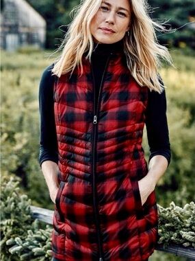 J. Jill Red Buffalo Plaid Down Puffer Vest Size M Side-Zip and Zipper Pockets